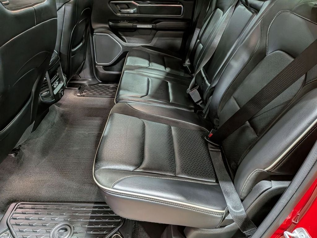 2022 RAM 1500 Laramie Crew Cab 4x4 6'4' Box