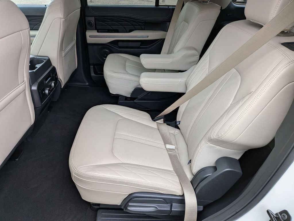 2024 Ford Expedition Platinum