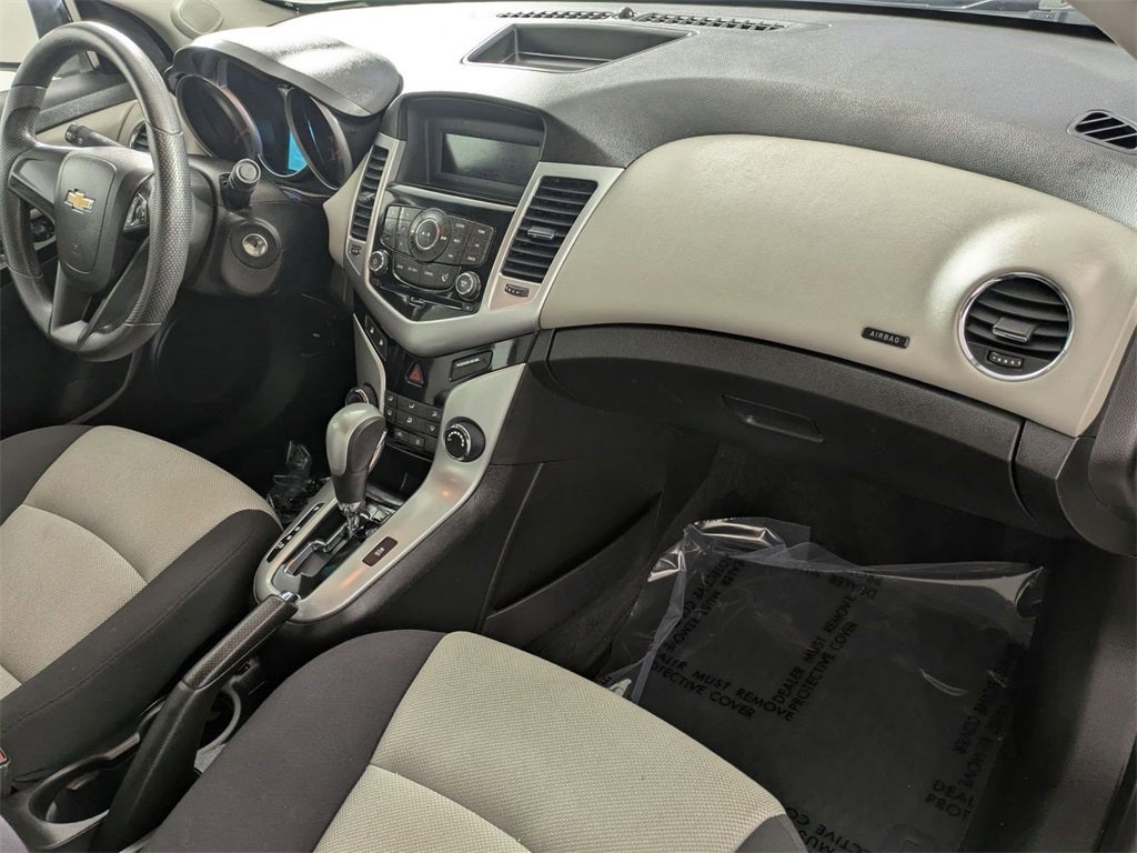 2014 Chevrolet Cruze LS Auto