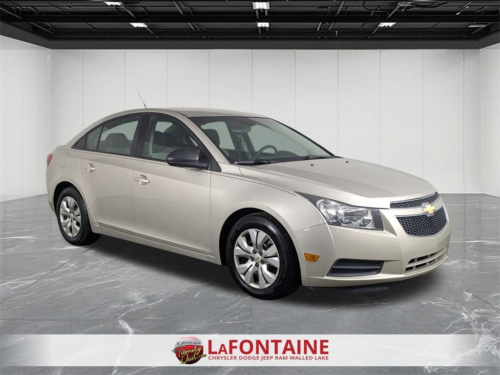2014 Chevrolet Cruze LS Auto