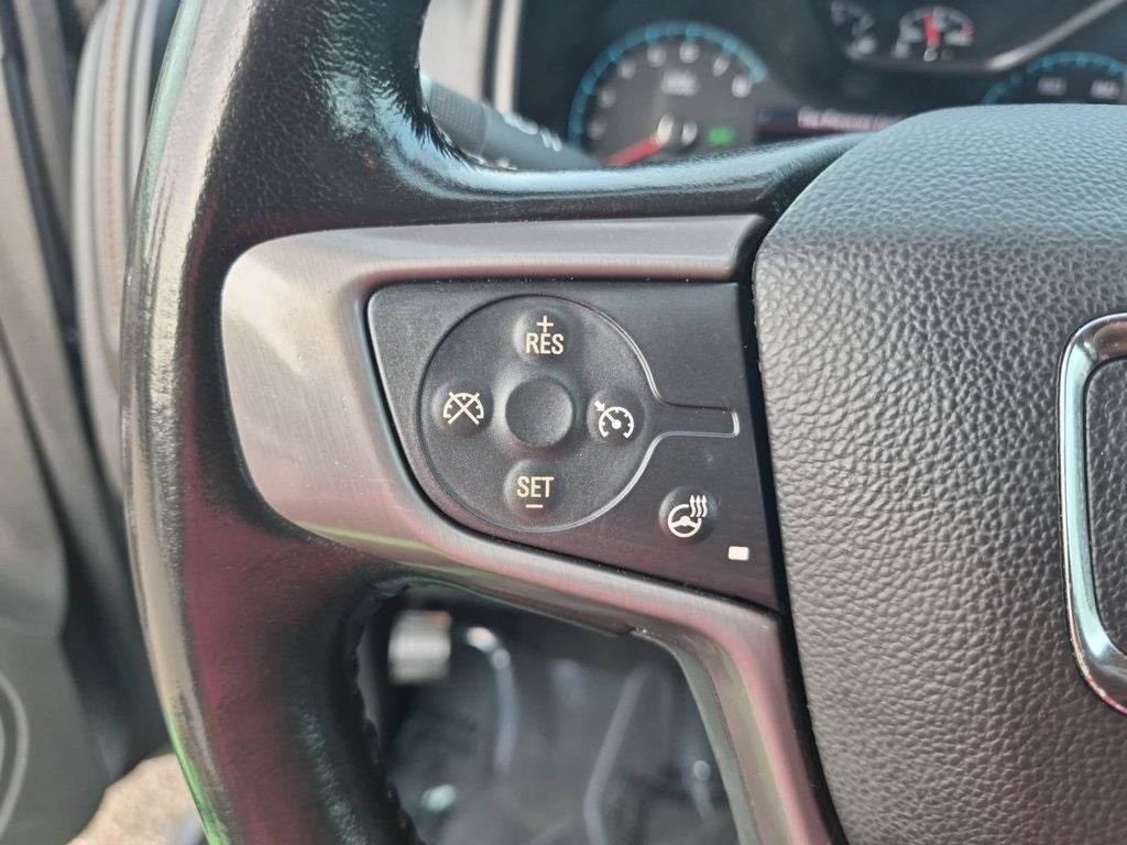 2022 GMC Canyon 4WD Crew Cab Short Box AT4 - Leather