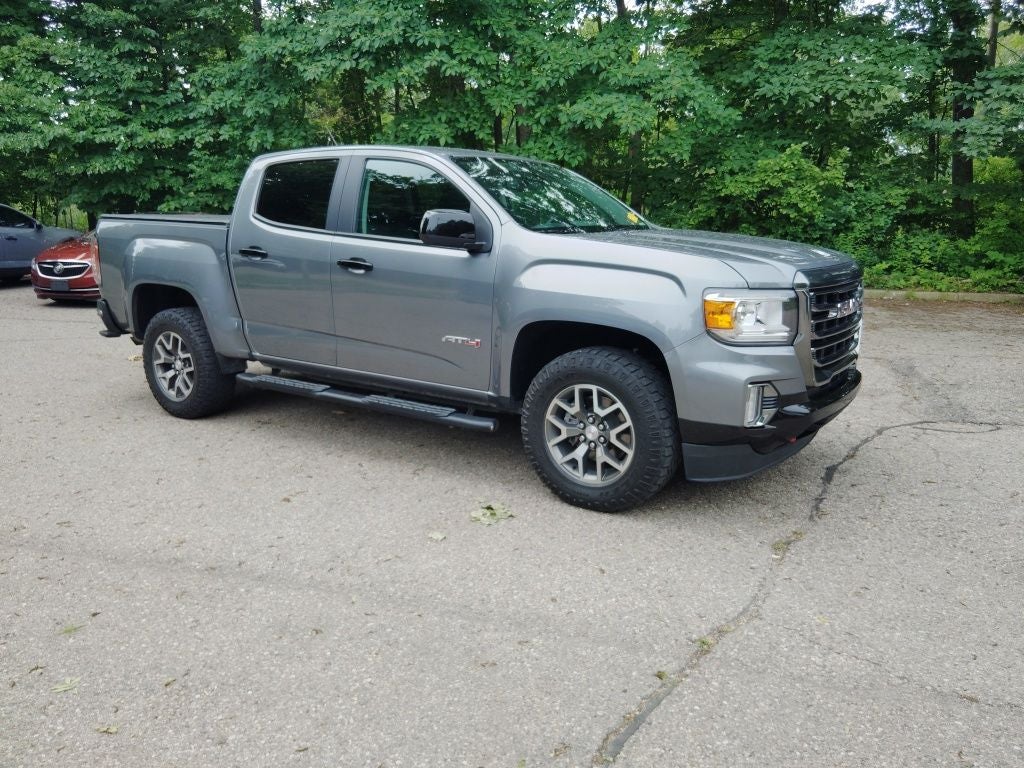 2022 GMC Canyon 4WD Crew Cab Short Box AT4 - Leather