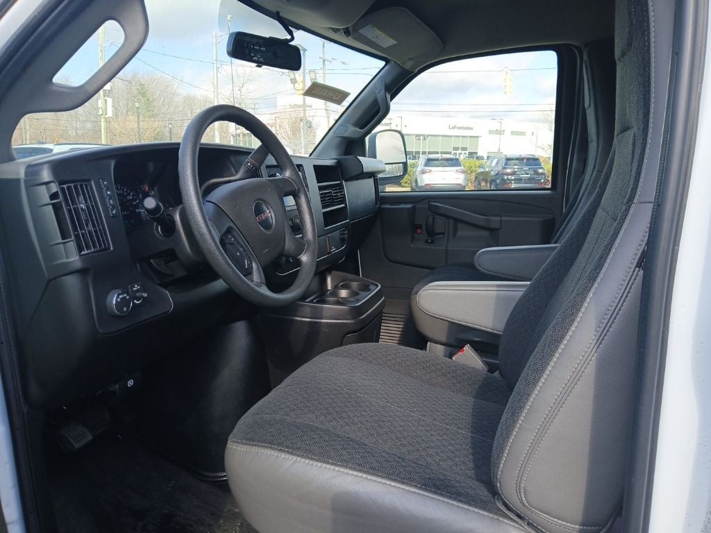 2024 GMC Savana Cargo RWD 2500 Regular Wheelbase Work Van