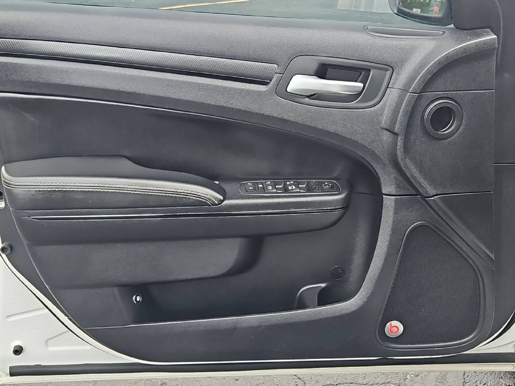 2016 Chrysler 300 300S