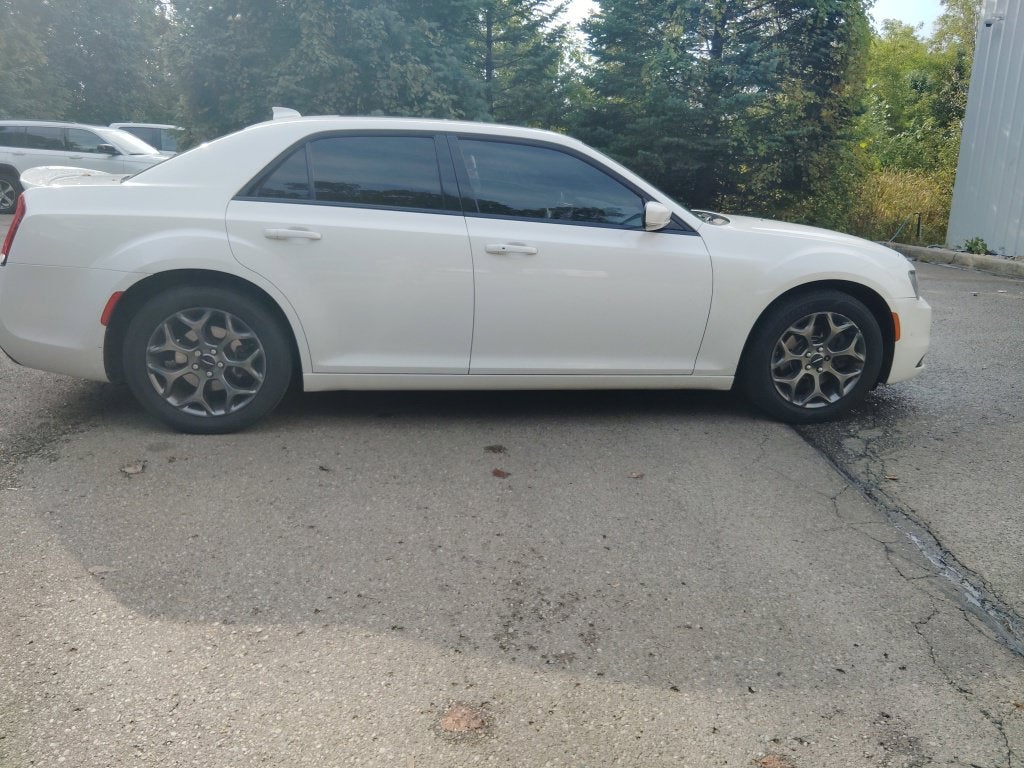2016 Chrysler 300 300S