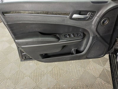 2014 Chrysler 300C AWD
