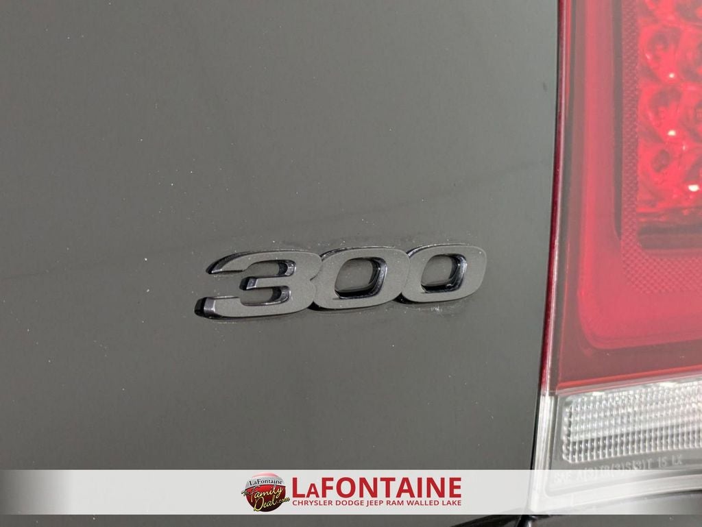 2023 Chrysler 300 Touring-L AWD