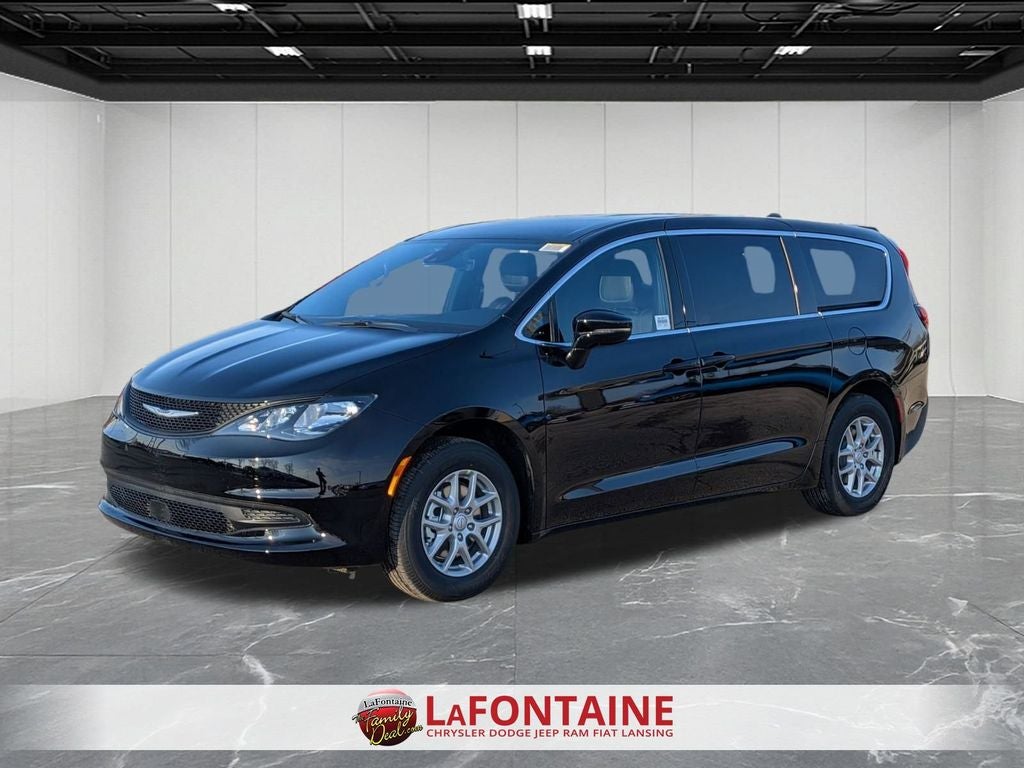 2026 Chrysler Voyager LX's photo