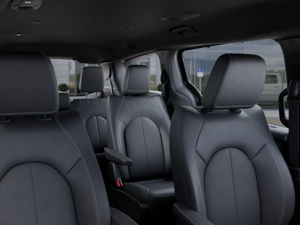 2026 Chrysler Voyager VOYAGER LX