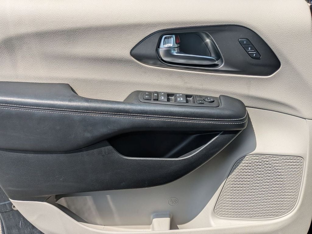 2023 Chrysler Pacifica Touring L AWD