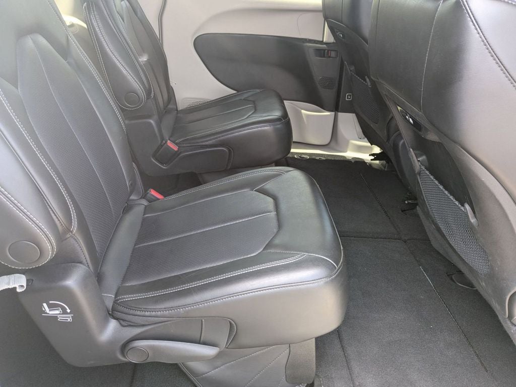 2023 Chrysler Pacifica Touring L AWD