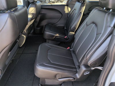 2026 Chrysler Pacifica PACIFICA SELECT AWD
