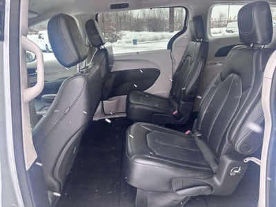 2023 Chrysler Pacifica Touring L AWD