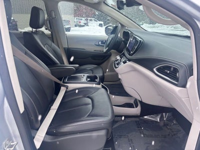 2023 Chrysler Pacifica Touring L AWD