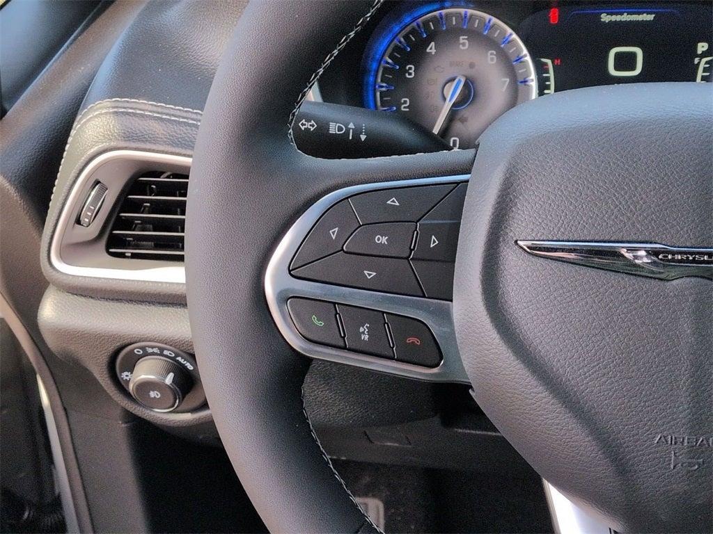 2026 Chrysler Pacifica PACIFICA SELECT AWD