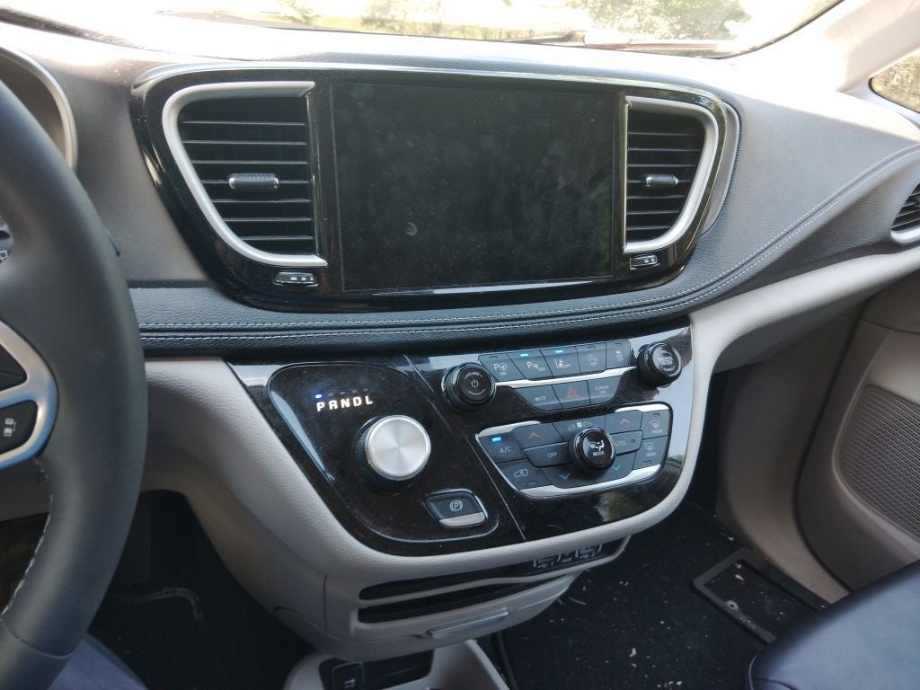 2023 Chrysler Pacifica Touring L AWD