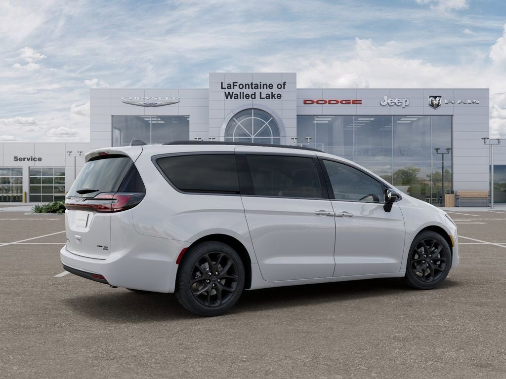 2027 Chrysler Pacifica PACIFICA LIMITED AWD