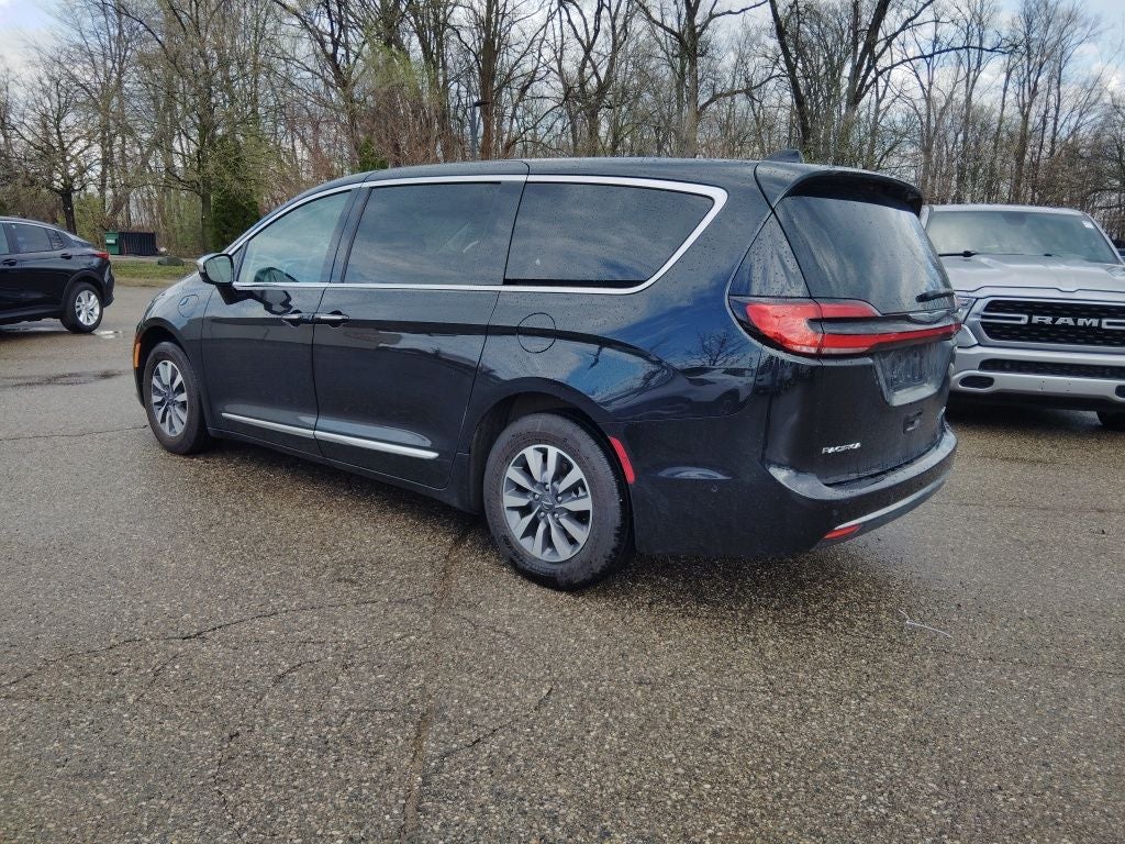 2023 Chrysler Pacifica Limited AWD