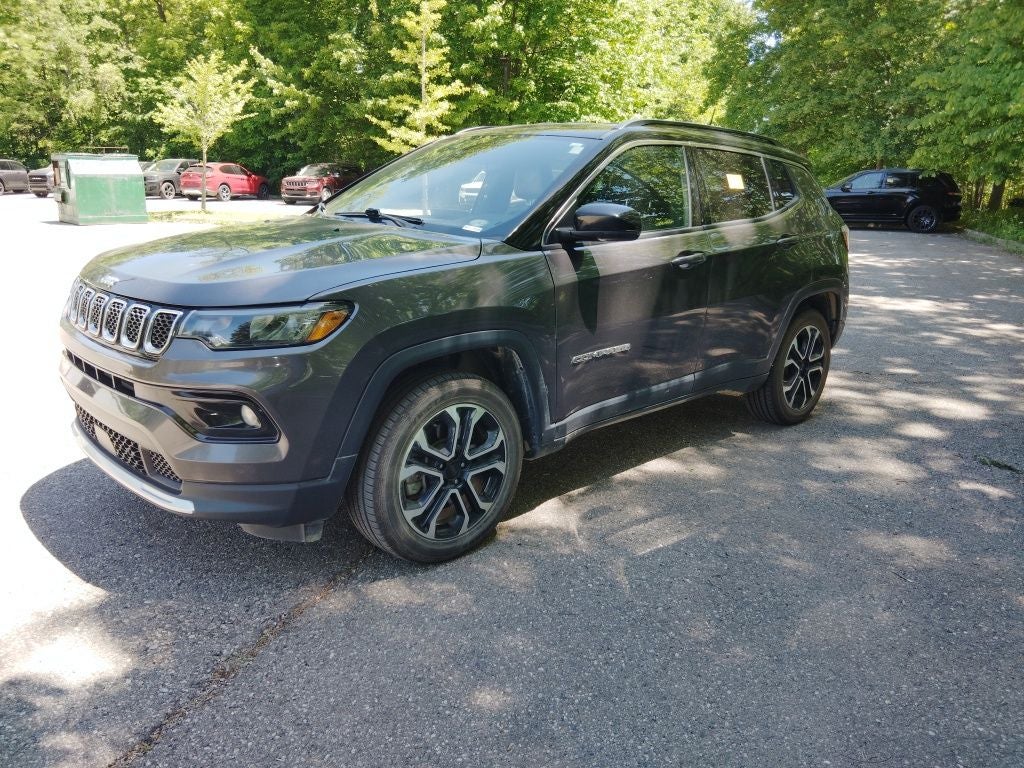 2023 Jeep Compass Limited 4X4's photo