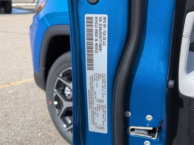 2026 Jeep Compass COMPASS LIMITED 4X4