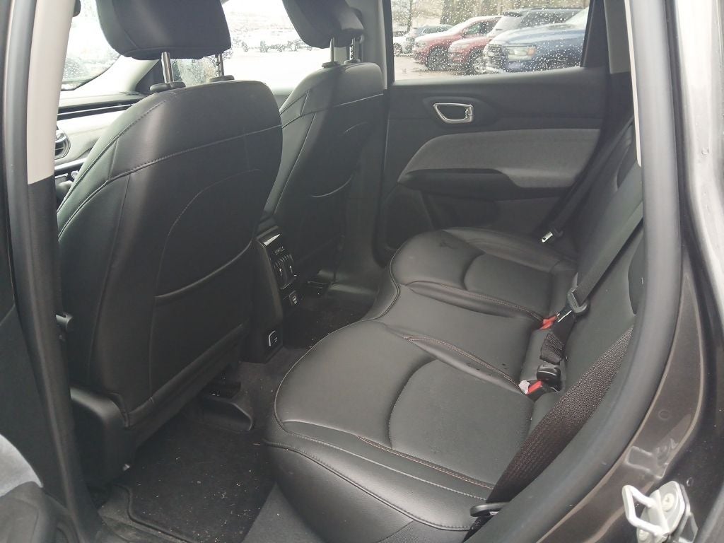 2022 Jeep Compass Latitude Lux 4x4