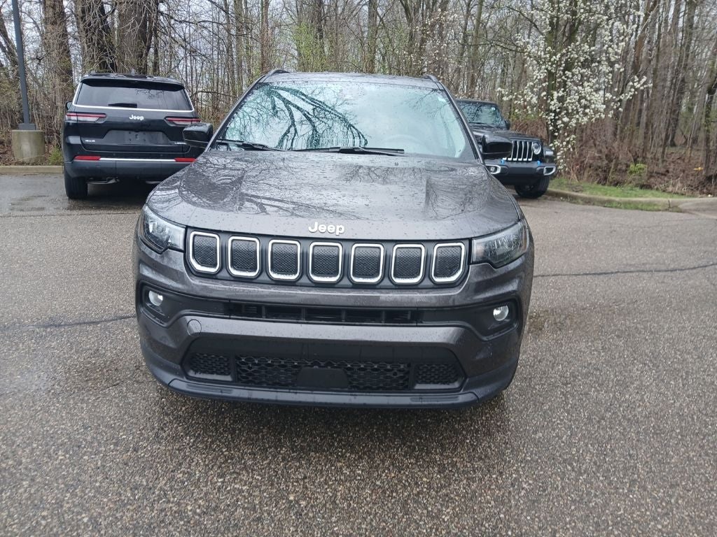2022 Jeep Compass Latitude Lux 4x4