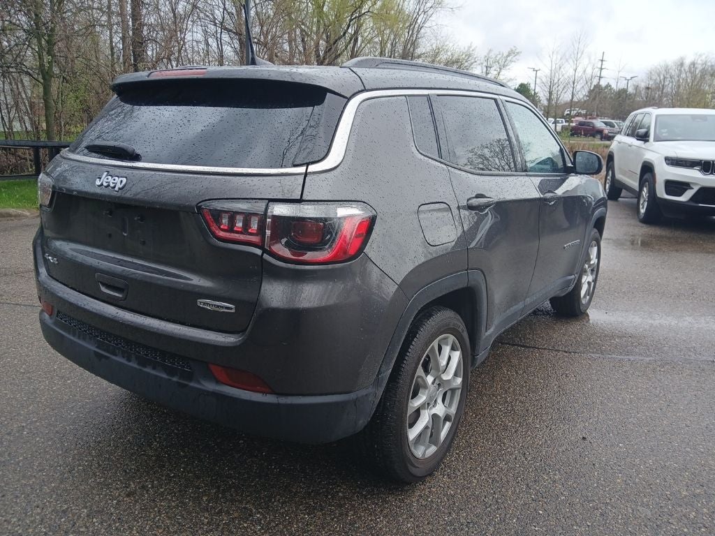 2022 Jeep Compass Latitude Lux 4x4