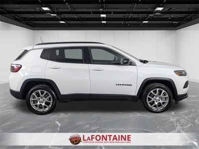 2023 Jeep Compass Latitude Lux FWD