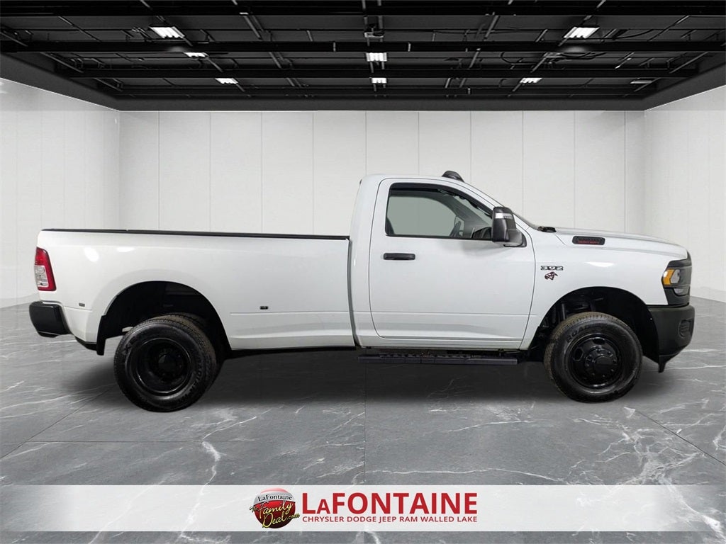 2024 RAM 3500 Tradesman Regular Cab 4x4 8' Box