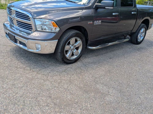 2017 RAM 1500 Big Horn Crew Cab 4x4 5'7' Box