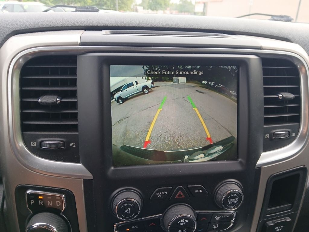2017 RAM 1500 Big Horn Crew Cab 4x4 5'7' Box