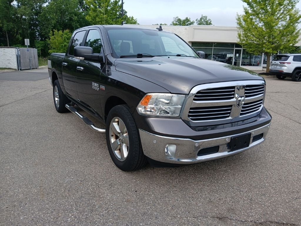 2017 RAM 1500 Big Horn Crew Cab 4x4 5'7' Box