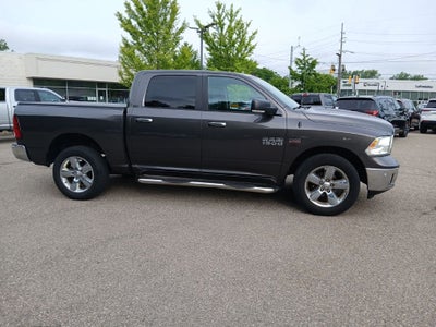 2017 RAM 1500 Big Horn Crew Cab 4x4 5'7' Box