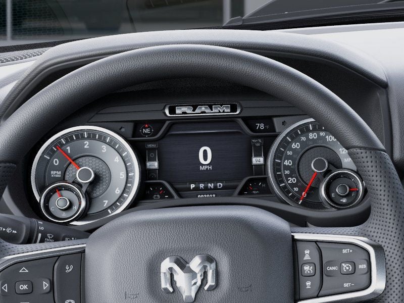 2026 RAM Ram 1500 RAM 1500 EXPRESS CREW CAB 4X4 5'7' BOX