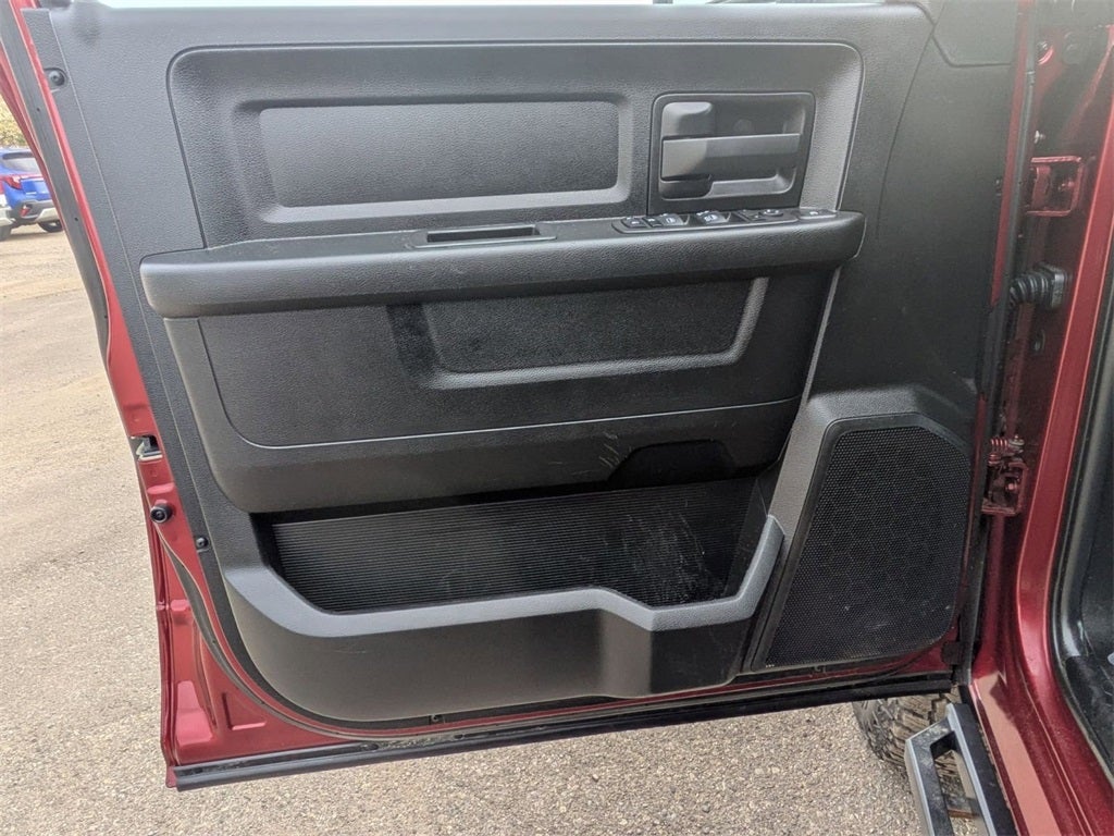 2024 RAM 2500 Tradesman Crew Cab 4x4 6'4' Box