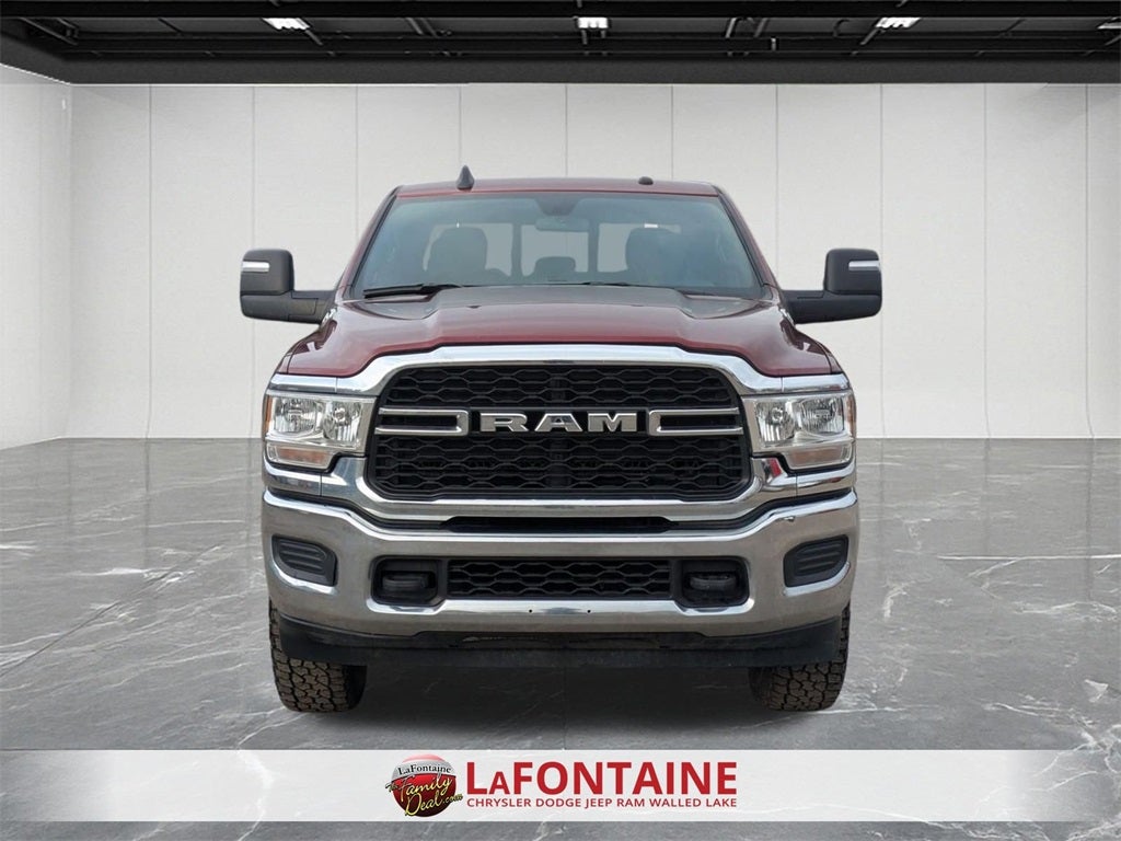 2024 RAM 2500 Tradesman Crew Cab 4x4 6'4' Box