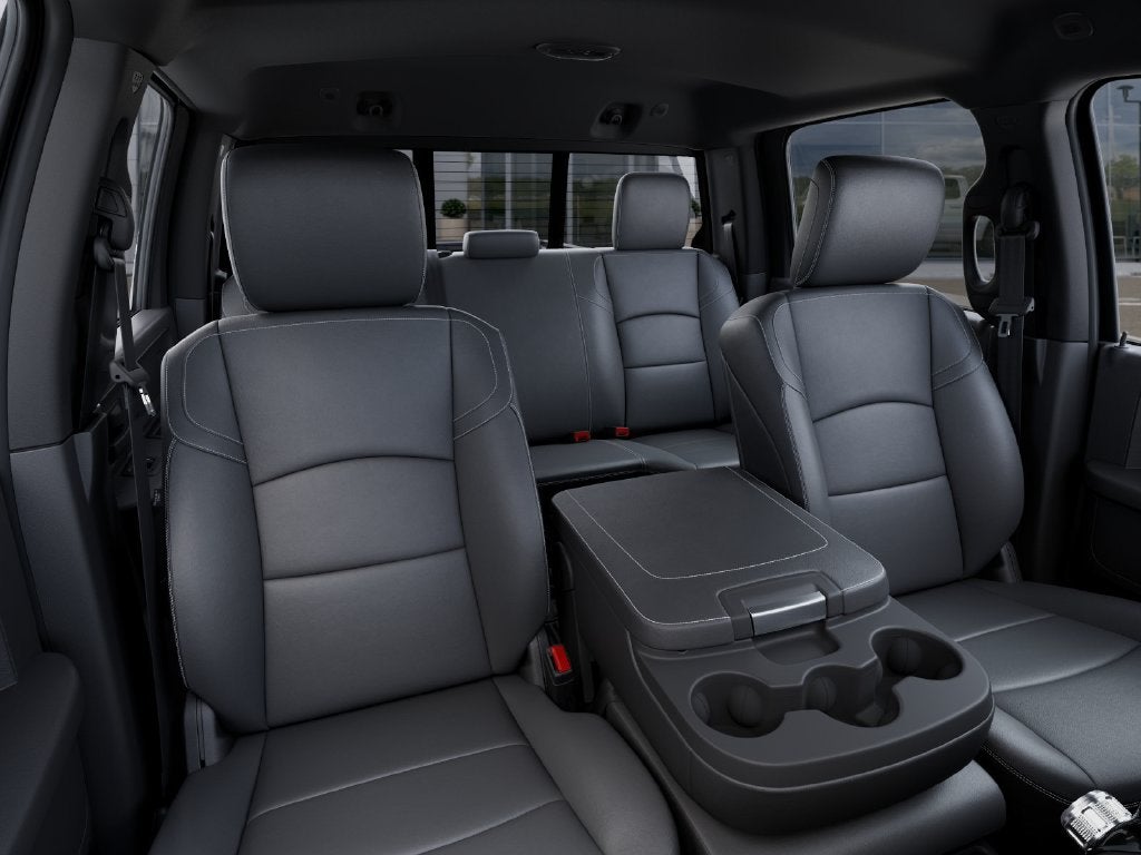 2027 RAM Ram 2500 RAM 2500 TRADESMAN CREW CAB 4X4 6'4' BOX