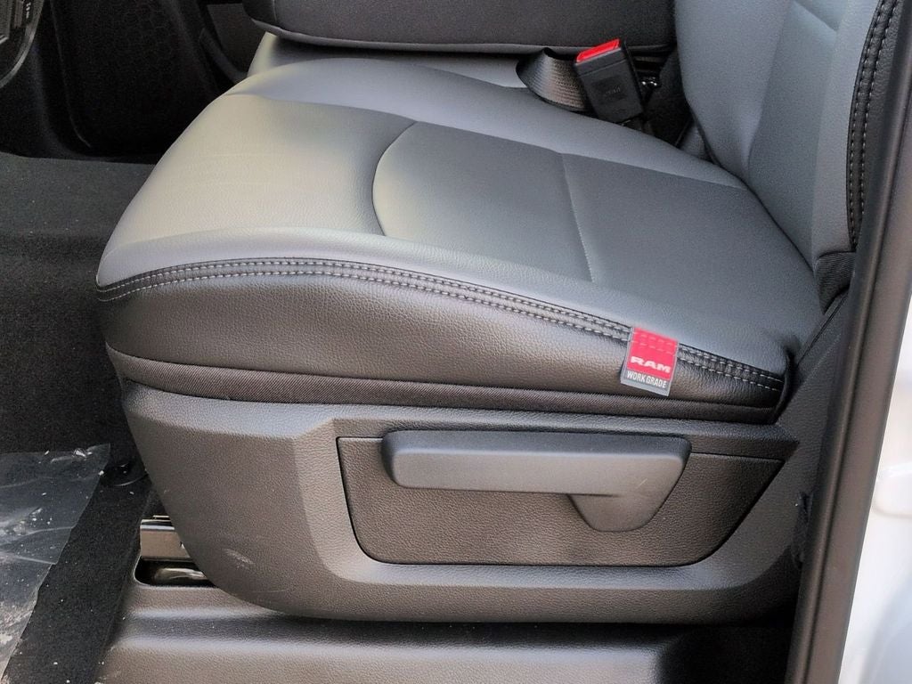 2026 RAM Ram 2500 RAM 2500 TRADESMAN CREW CAB 4X4 8' BOX