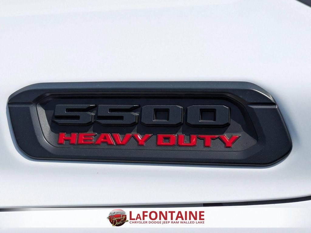 2026 RAM Ram 5500 Chassis Cab RAM 5500 TRADESMAN CHASSIS REGULAR CAB 4X4 84' CA