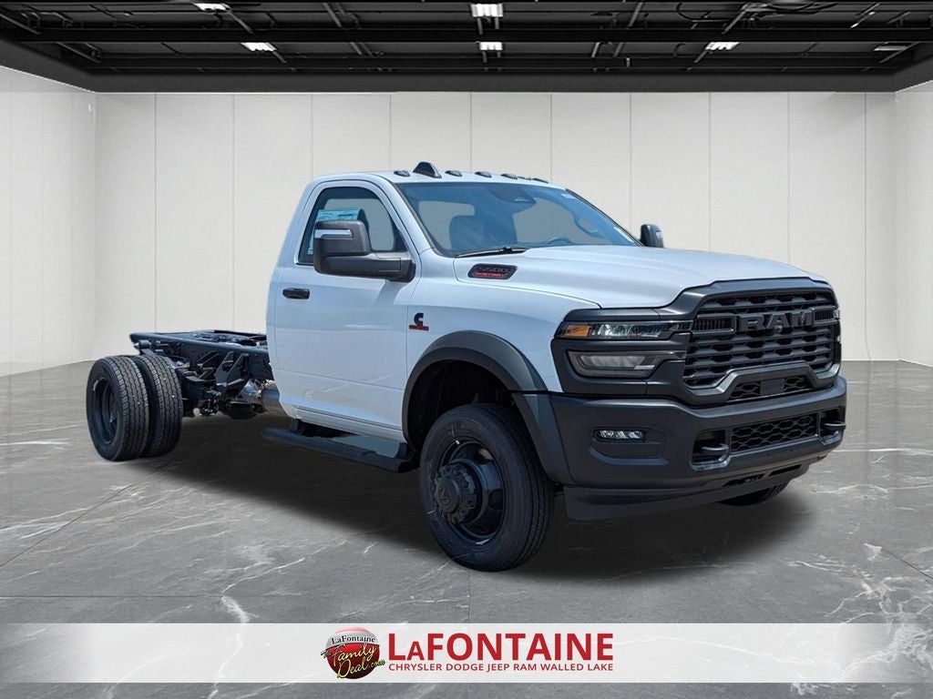 2026 RAM Ram 5500 Chassis Cab RAM 5500 TRADESMAN CHASSIS REGULAR CAB 4X4 84' CA