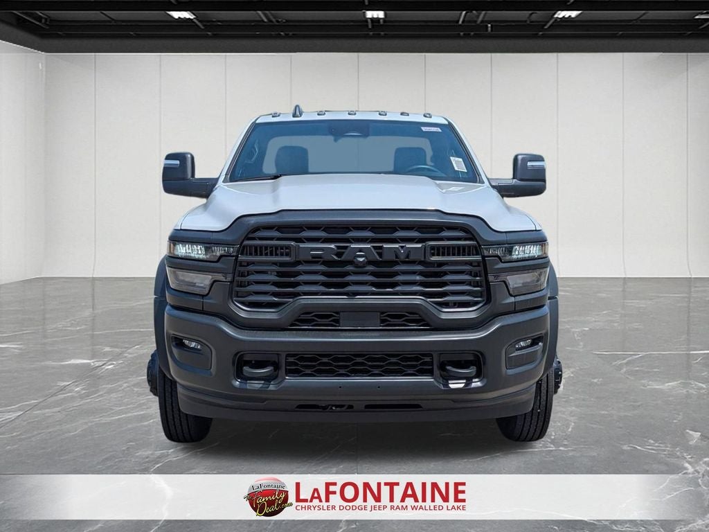 2026 RAM Ram 5500 Chassis Cab RAM 5500 TRADESMAN CHASSIS REGULAR CAB 4X4 84' CA