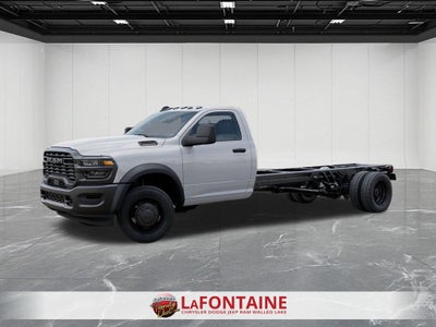 2026 RAM Ram 5500 Chassis Cab RAM 5500 TRADESMAN CHASSIS REGULAR CAB 4X4 120' CA