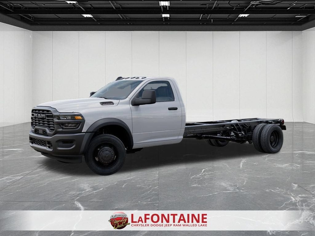 2026 RAM Ram 5500 Chassis Cab RAM 5500 TRADESMAN CHASSIS REGULAR CAB 4X4 120' CA