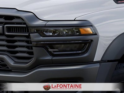 2026 RAM 5500 Chassis RAM 5500 TRADESMAN CHASSIS CREW CAB 4X4 60' CA