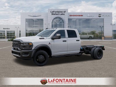 2026 RAM 5500 Chassis RAM 5500 TRADESMAN CHASSIS CREW CAB 4X4 60' CA