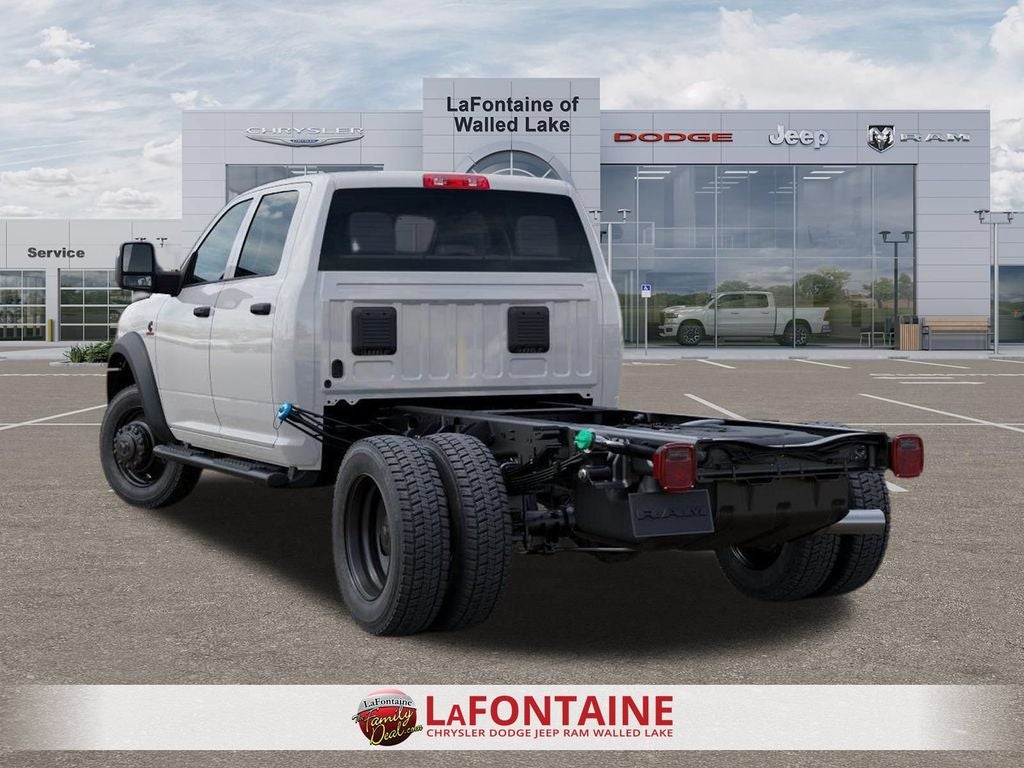 2026 RAM 5500 Chassis RAM 5500 TRADESMAN CHASSIS CREW CAB 4X4 60' CA