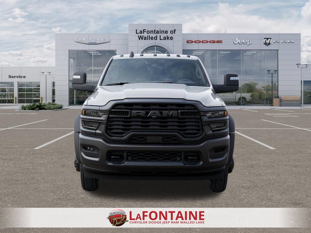 2026 RAM 5500 Chassis RAM 5500 TRADESMAN CHASSIS CREW CAB 4X4 60' CA