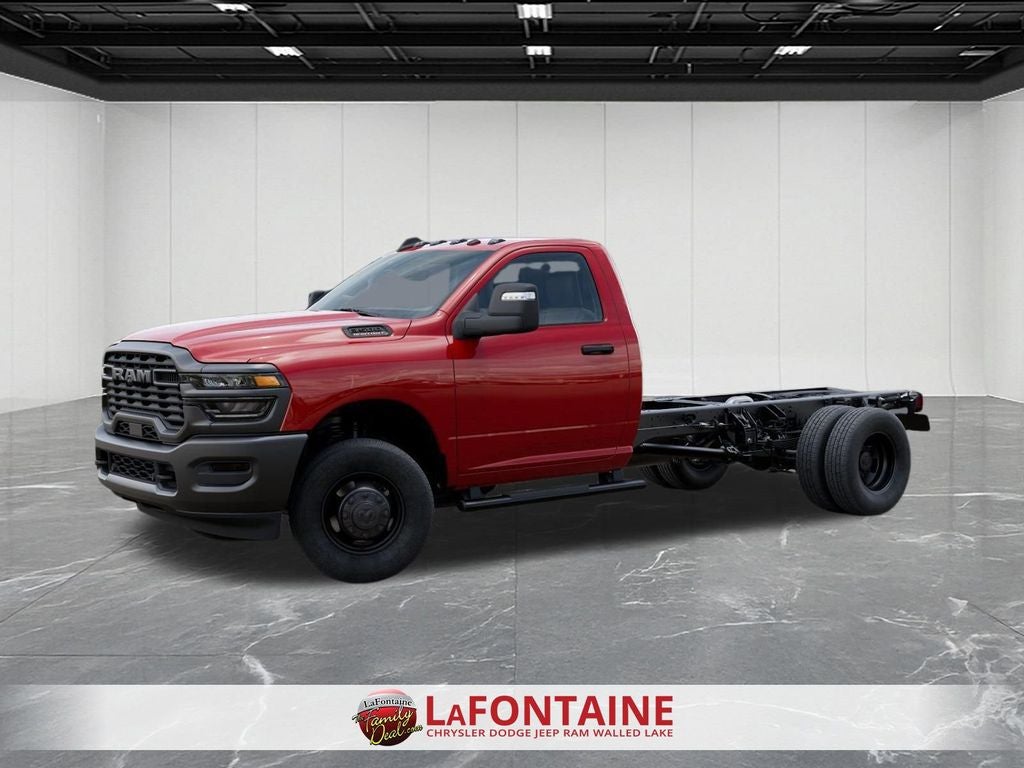 2026 RAM Ram 3500 Chassis Cab RAM 3500 TRADESMAN CHASSIS REGULAR CAB 4X4 84' CA