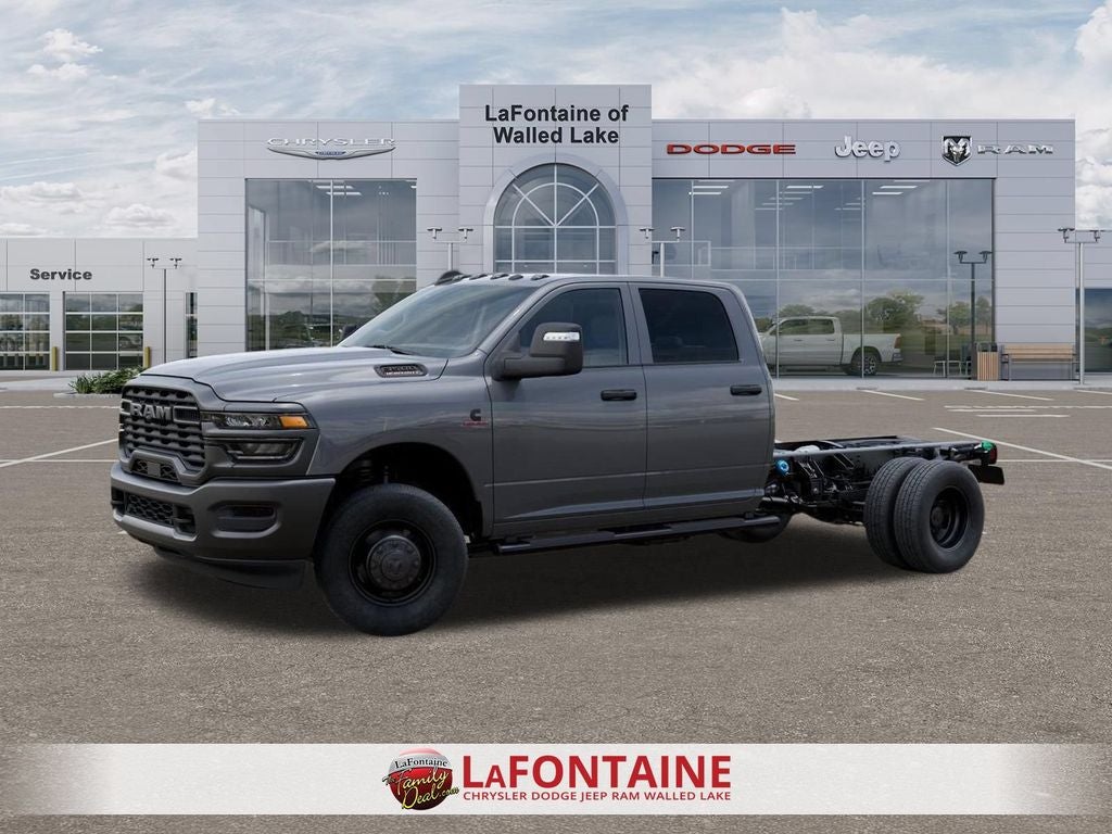 2026 RAM 3500 Chassis RAM 3500 TRADESMAN CREW CAB CHASSIS 4X4 60' CA
