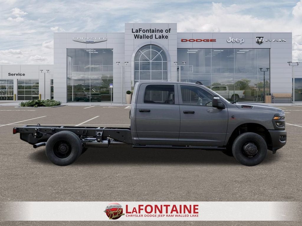 2026 RAM 3500 Chassis RAM 3500 TRADESMAN CREW CAB CHASSIS 4X4 60' CA